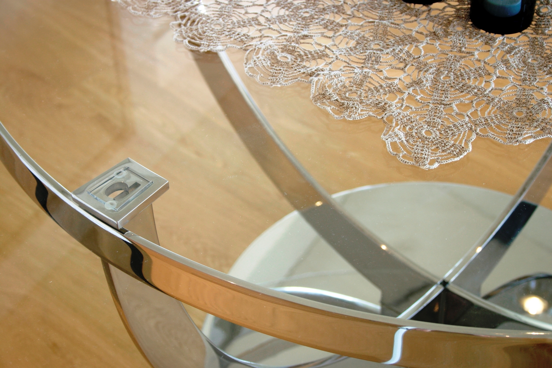 Lucy table